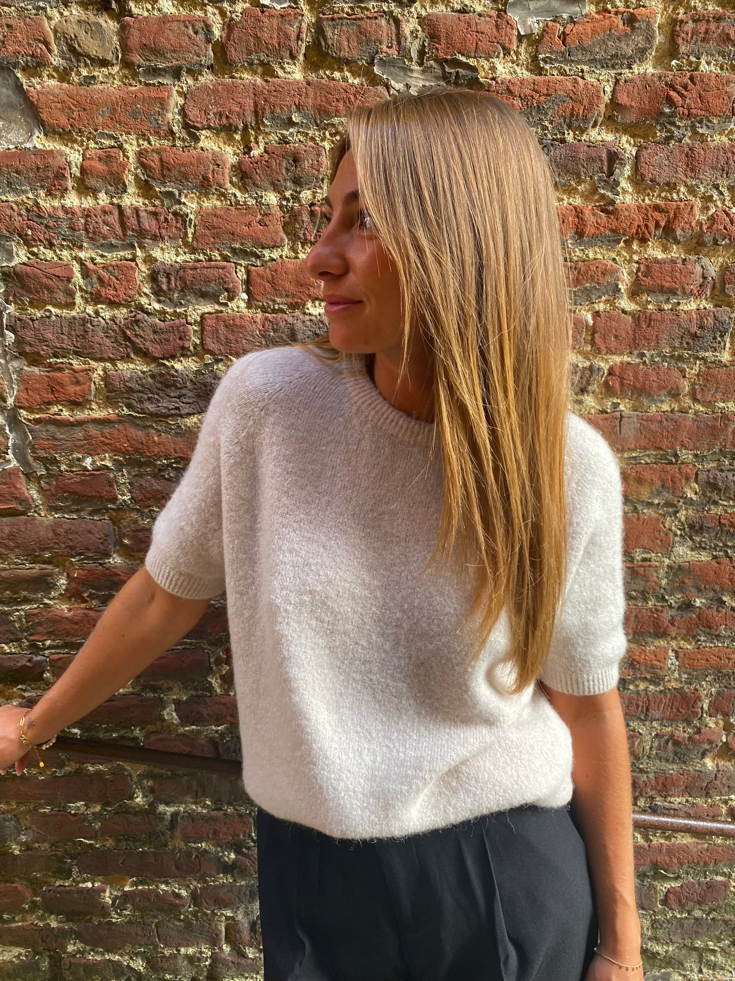 Pull Charlie Beige