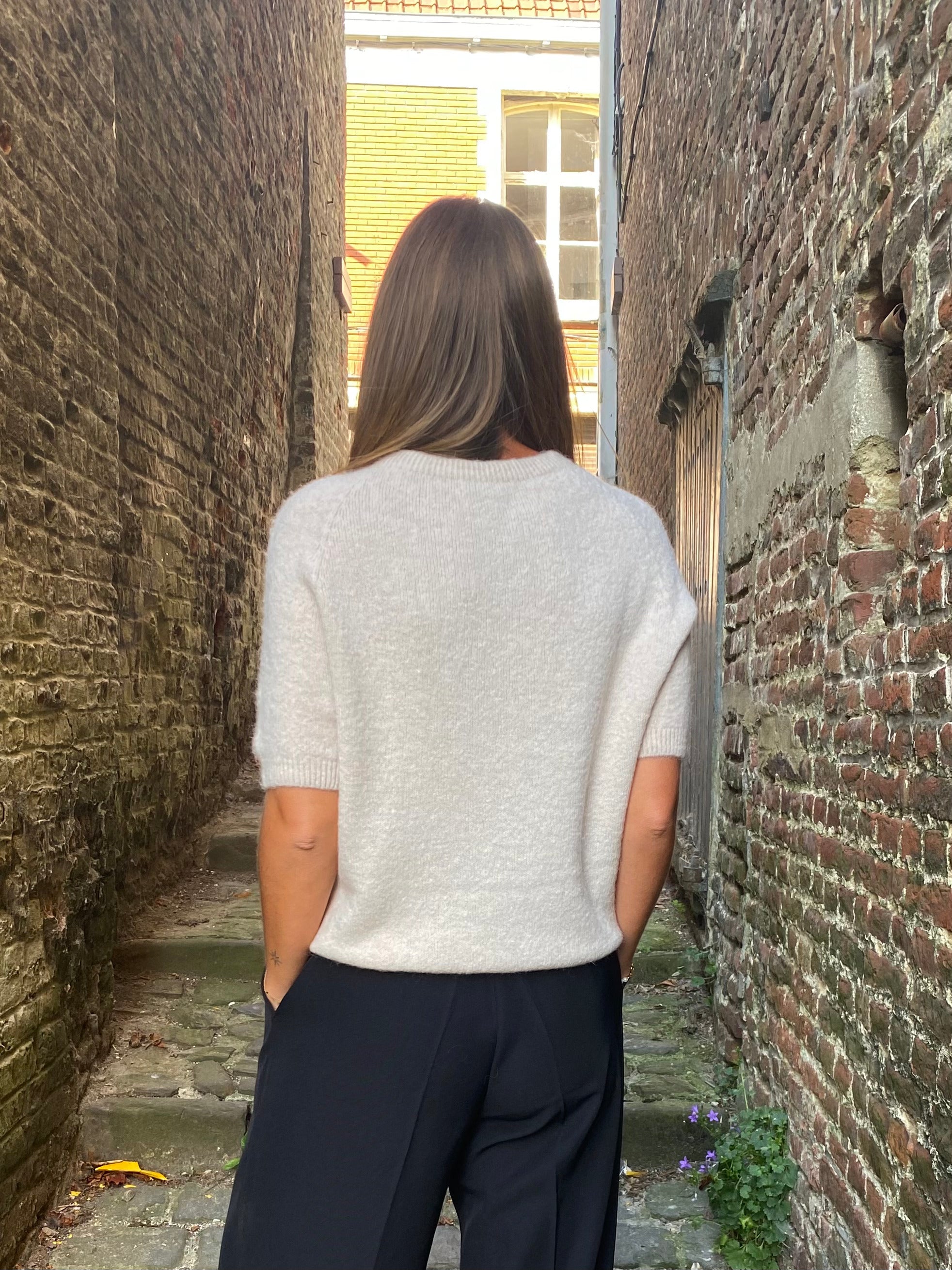Pull Charlie Beige